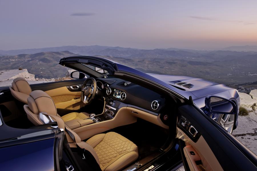  Mercedes-Benz SL65 AMG 2012 года  (фото 5 из 23)